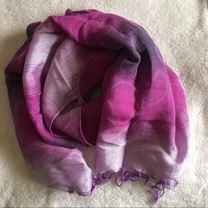Pink/purple ombré scarf